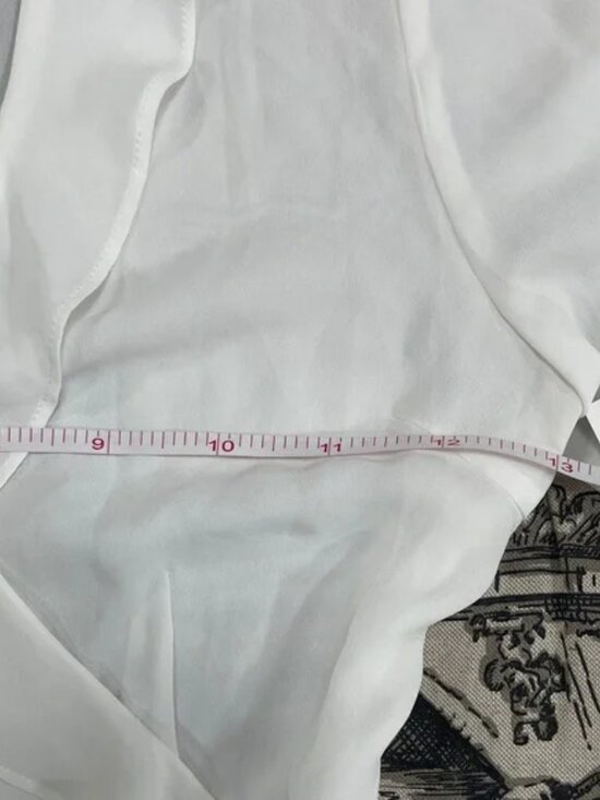 Q+A Ivory Ruffle V-Neck Blouse - Picture 10 of 15